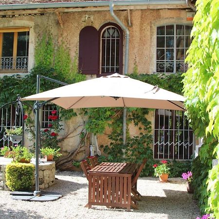 Domaine De Bellevue Gite Du Mont Begon Marnoz Exterior photo
